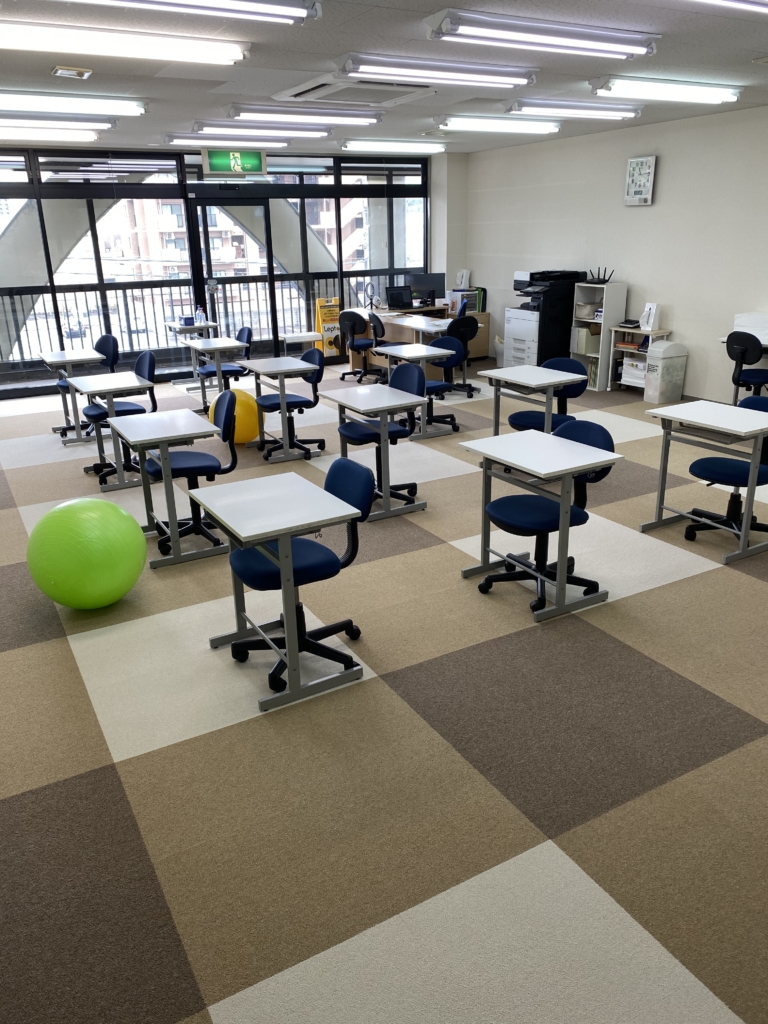 塾の内装完成間近! | 藤岡南・猿投台・梅坪台専門 小・中学習塾ハルニ